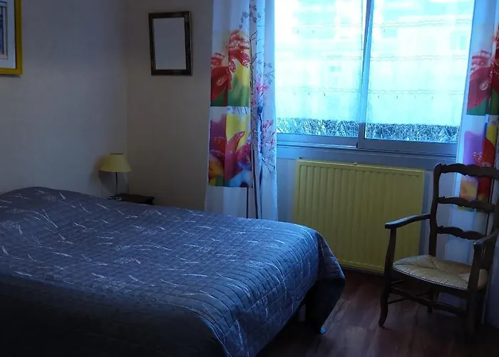 D'hotes Dans Отель типа 